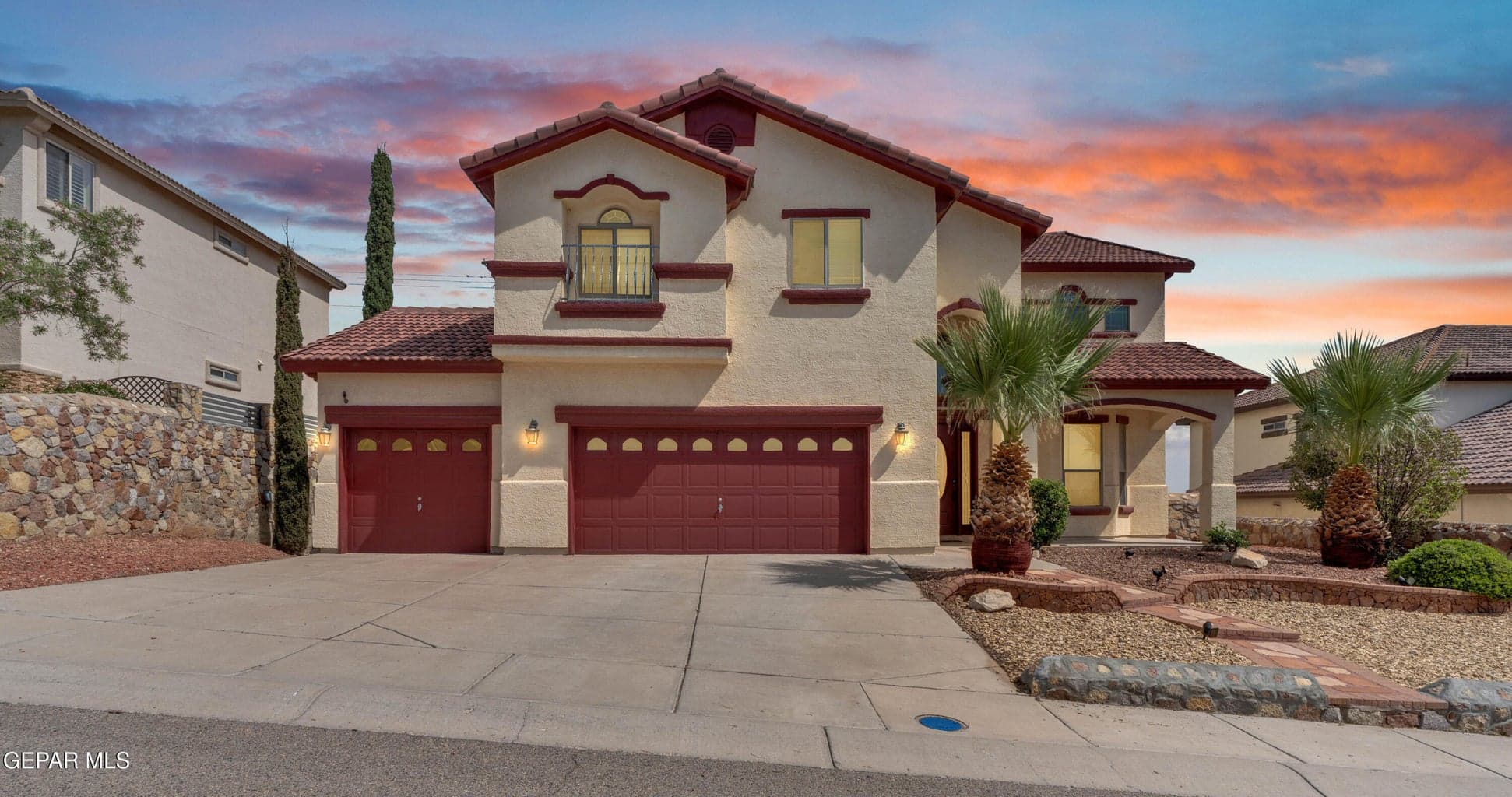 5992 OJO DE AGUA Drive