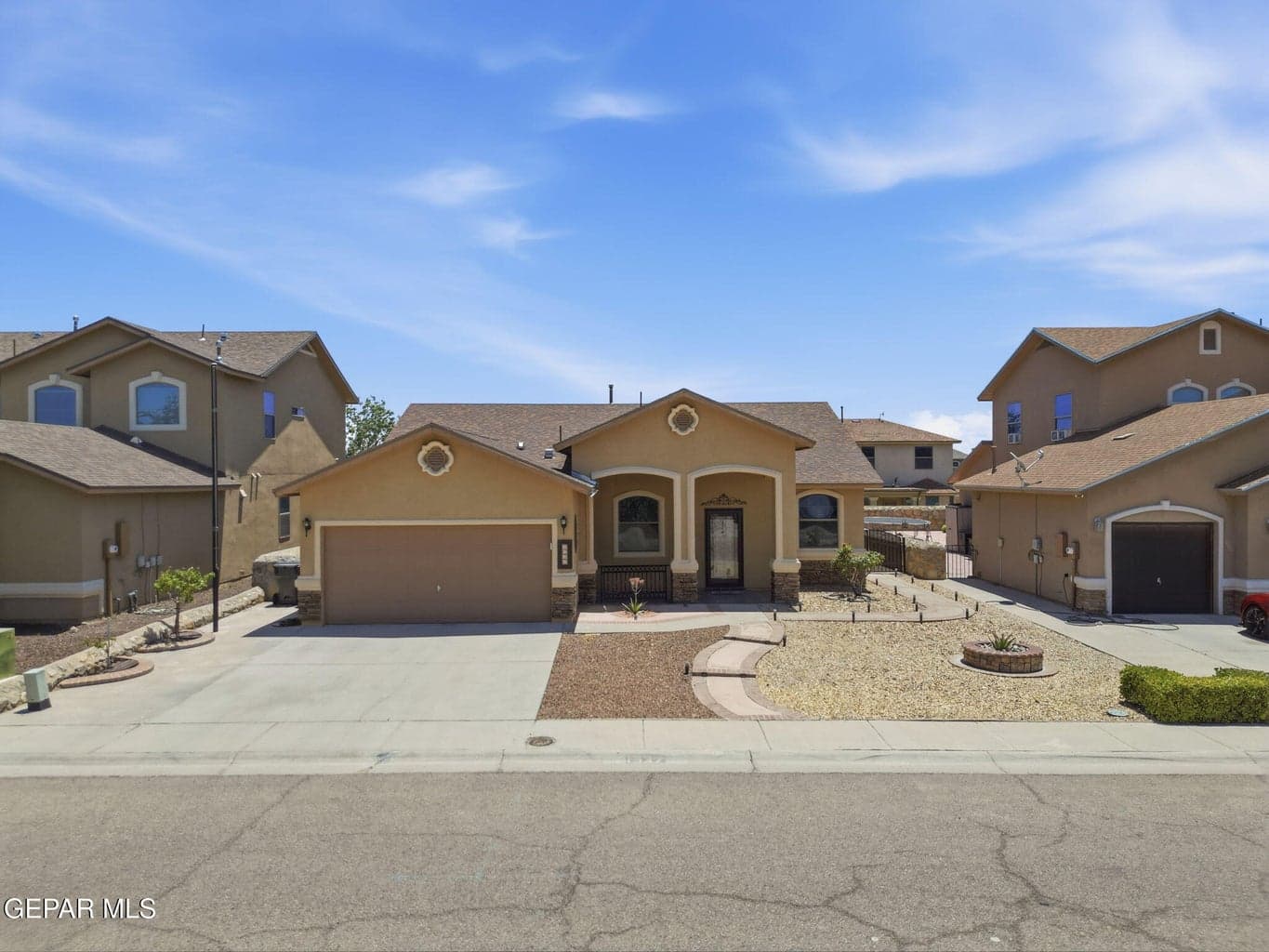 Photo of 1532 SNOWY PLOVER Street