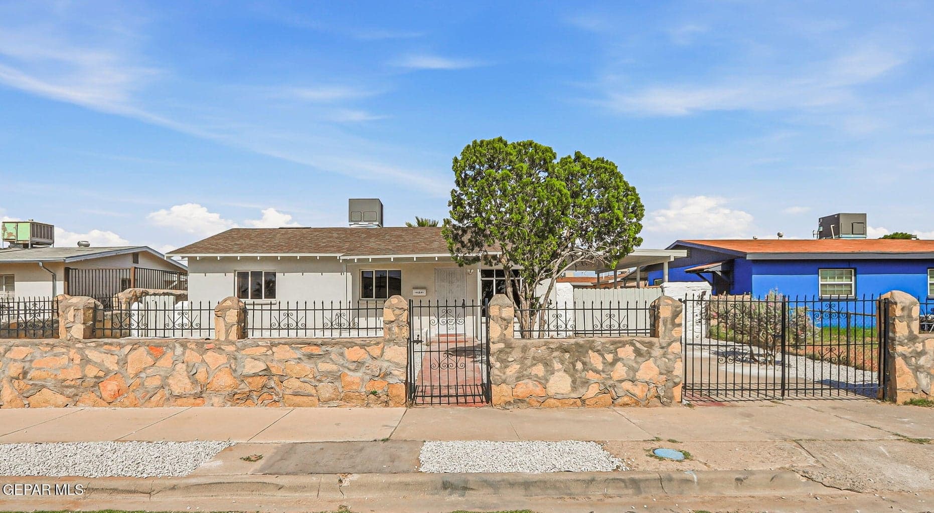 416 San Gabriel St.