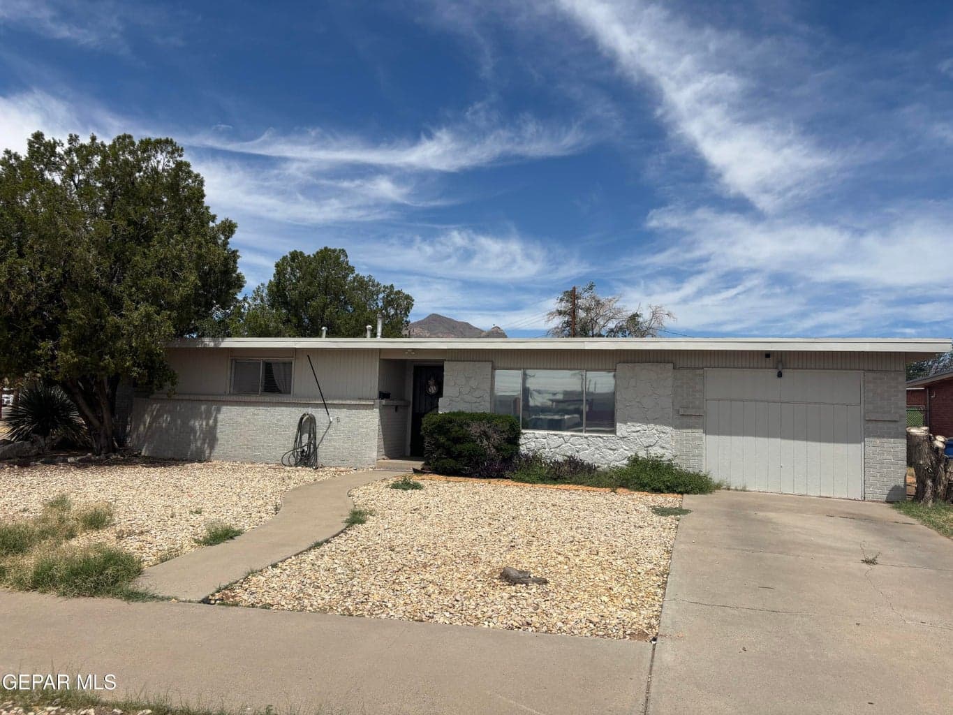 5219 JERRY Drive