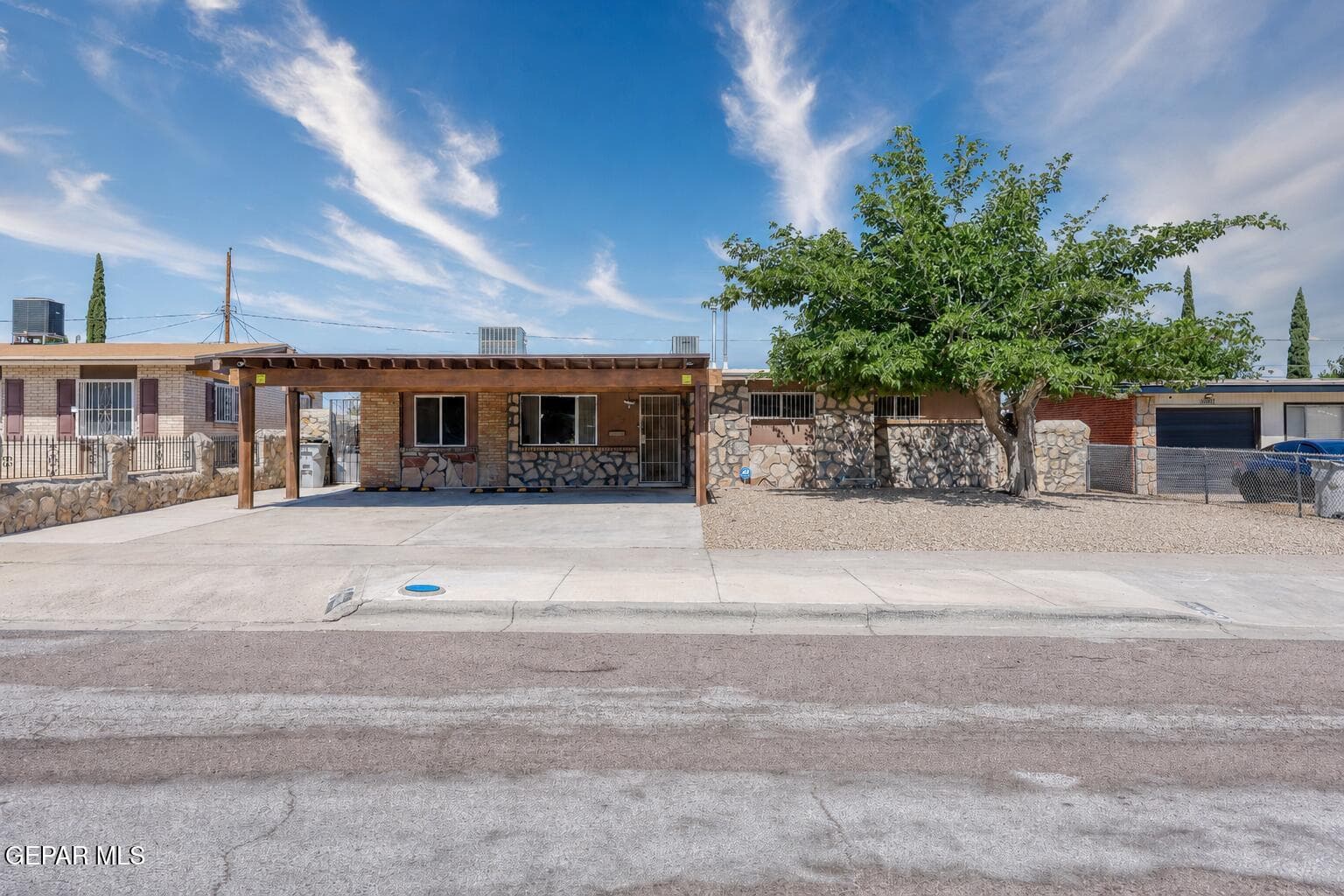 Photo of 10036 JAMAICA Street