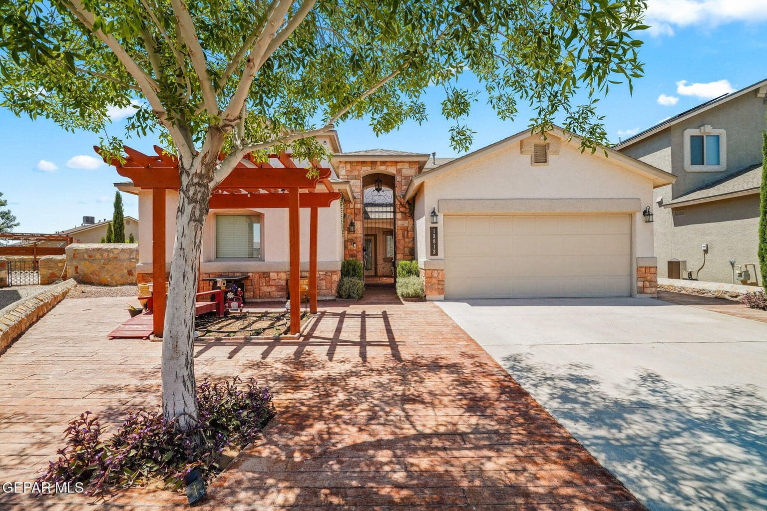 Photo of 13813 VILLA VISTA Avenue