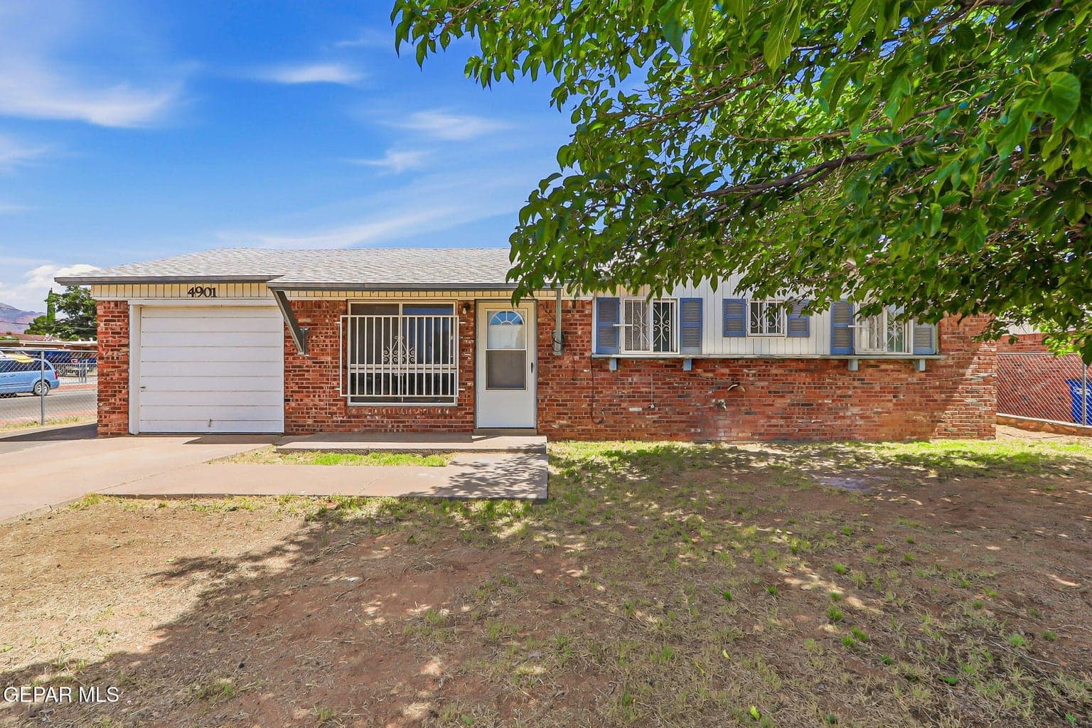Photo of 4901 DEBEERS Drive