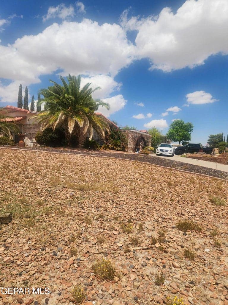 Photo of 11001 DON JANUARY Drive