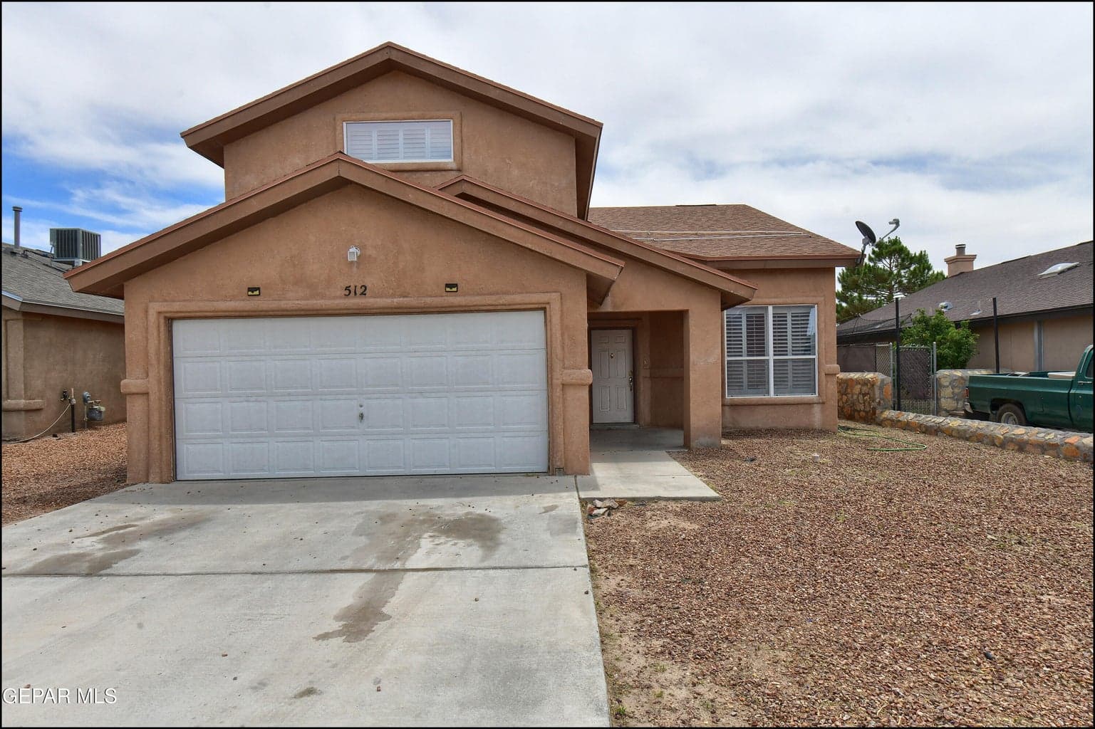 512 FORTENBERRY Place