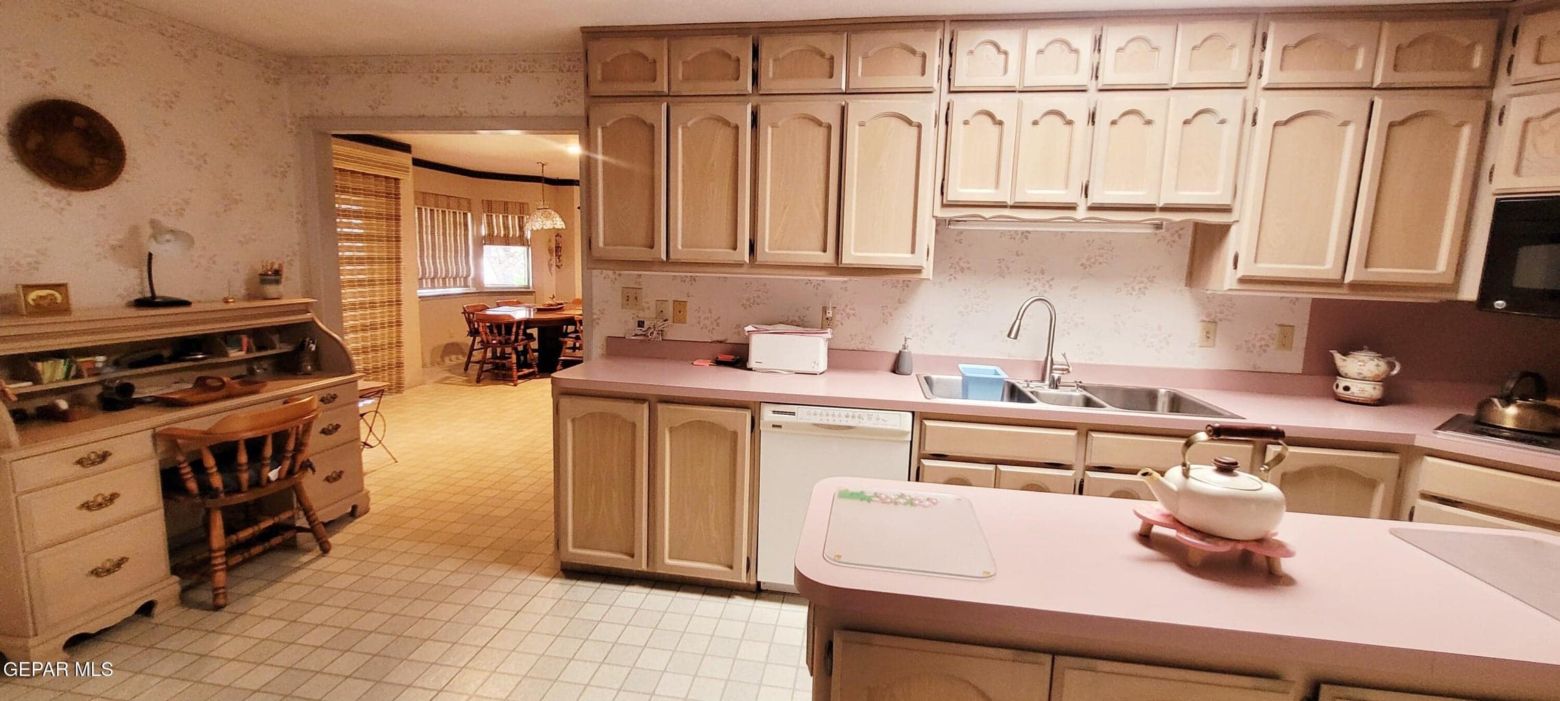 Kitchen 3