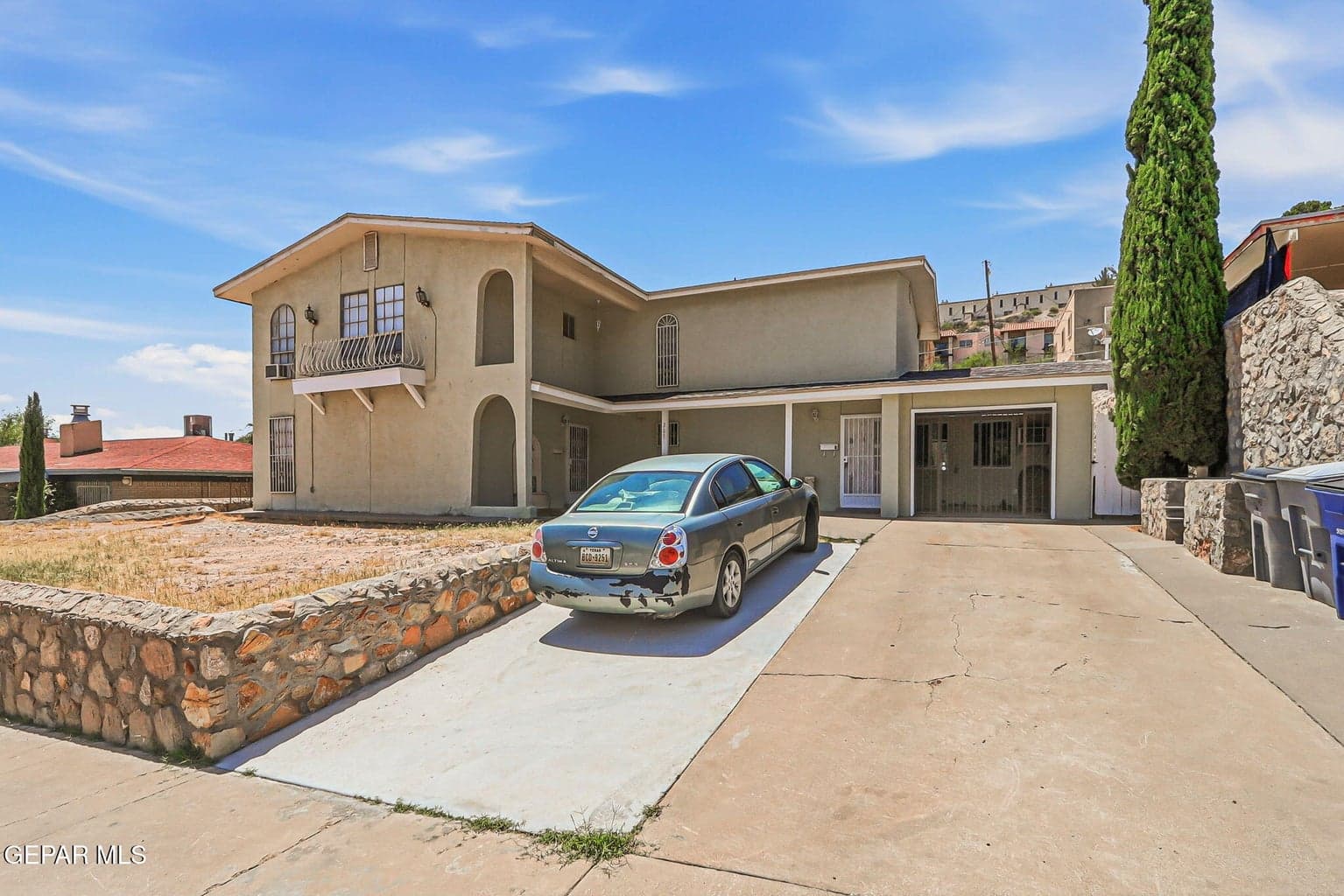 205 ZENITH Drive