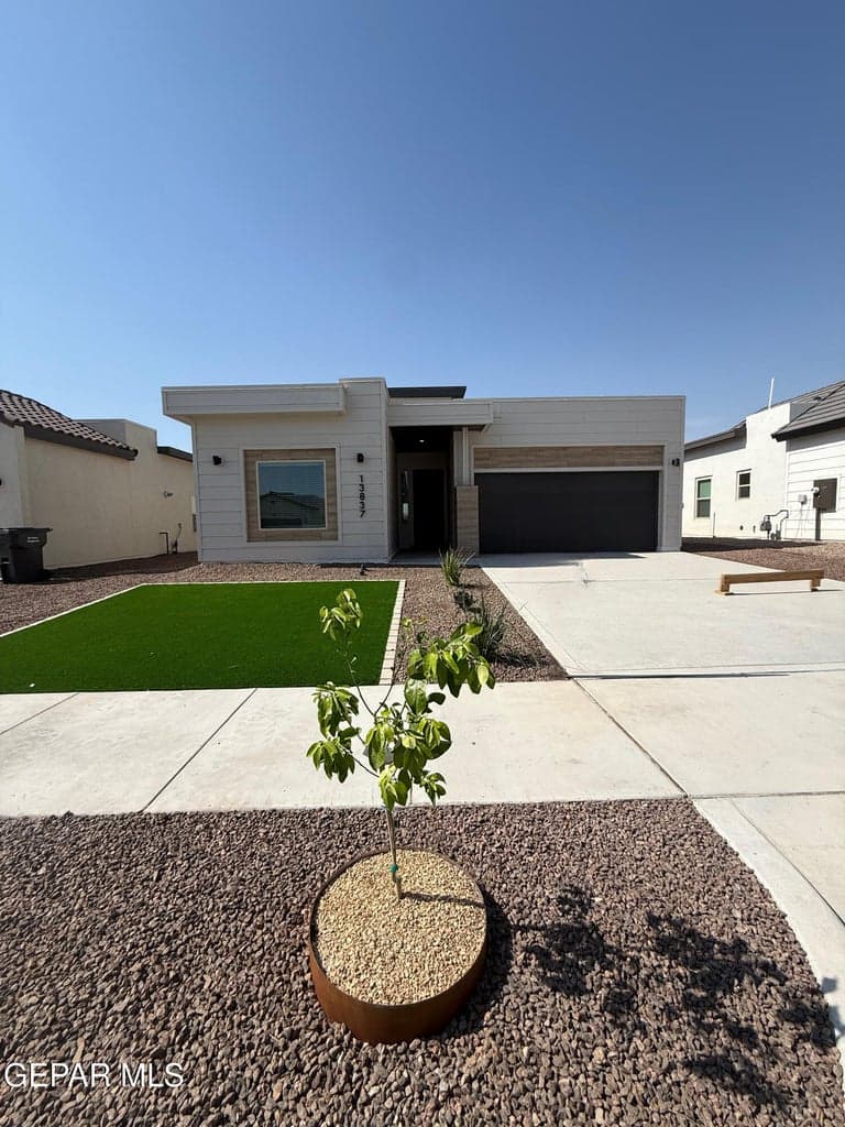 13837 PASEO DEL MAR Drive