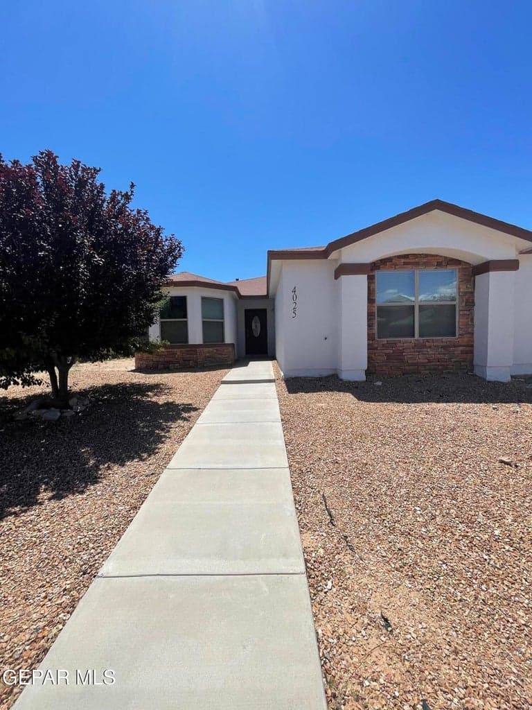 4025 HUECO VALLEY Drive
