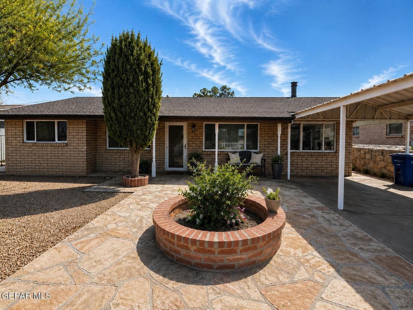 7116 ORANGE TREE Lane