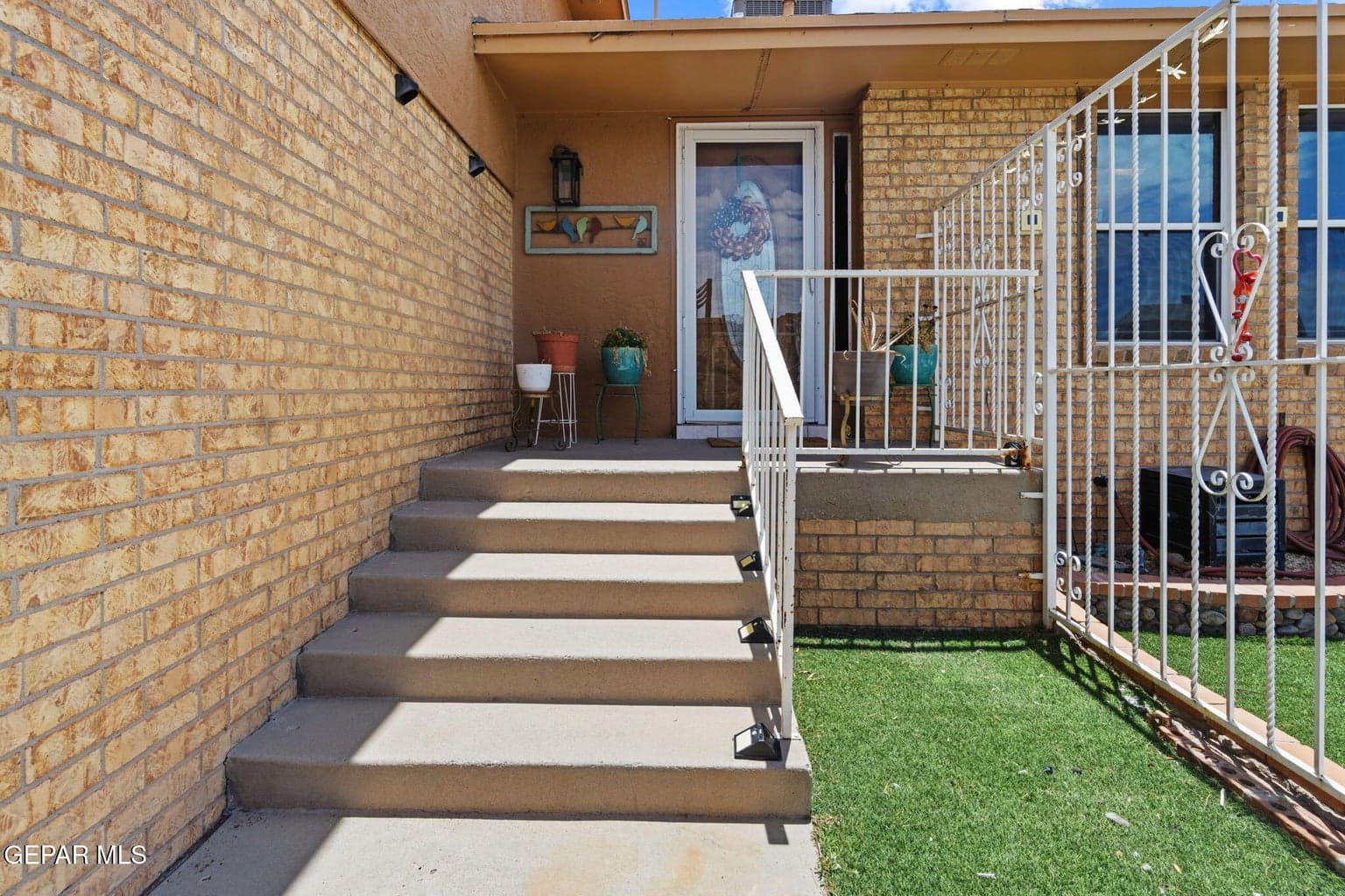 2-web-or-mls-DSC03039