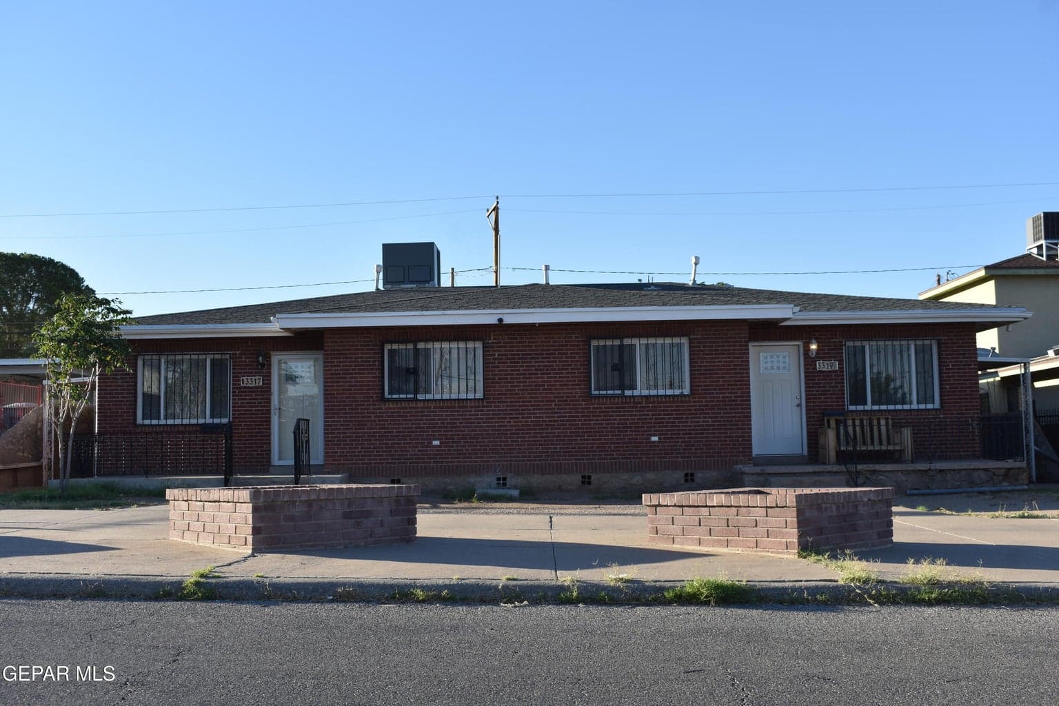 3317 Mobile Avenue 1-2