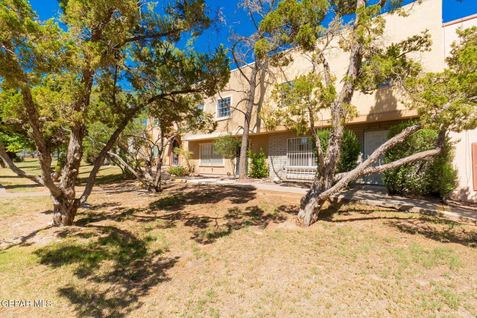 Photo of 233 MARICOPA Drive 233