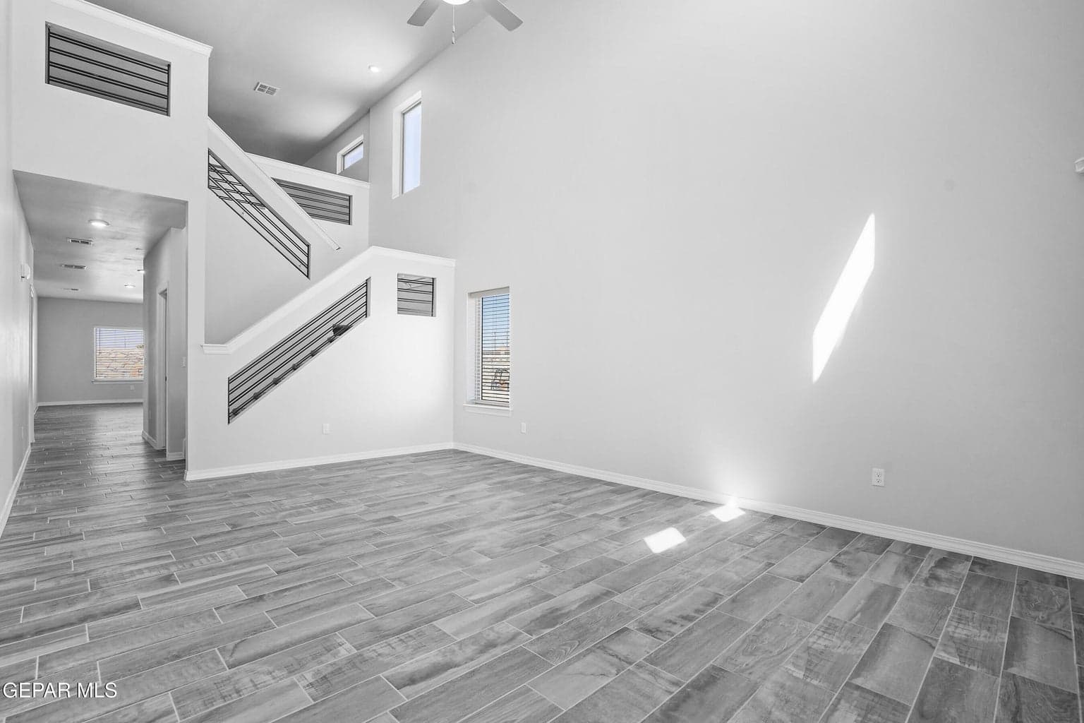 Living area at entrance