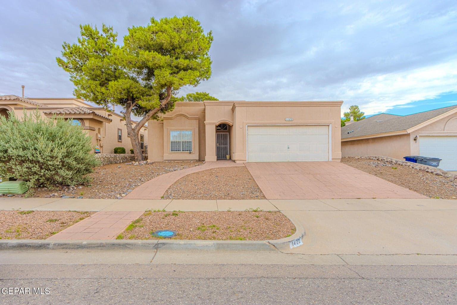 1420 BLACK RIDGE Drive