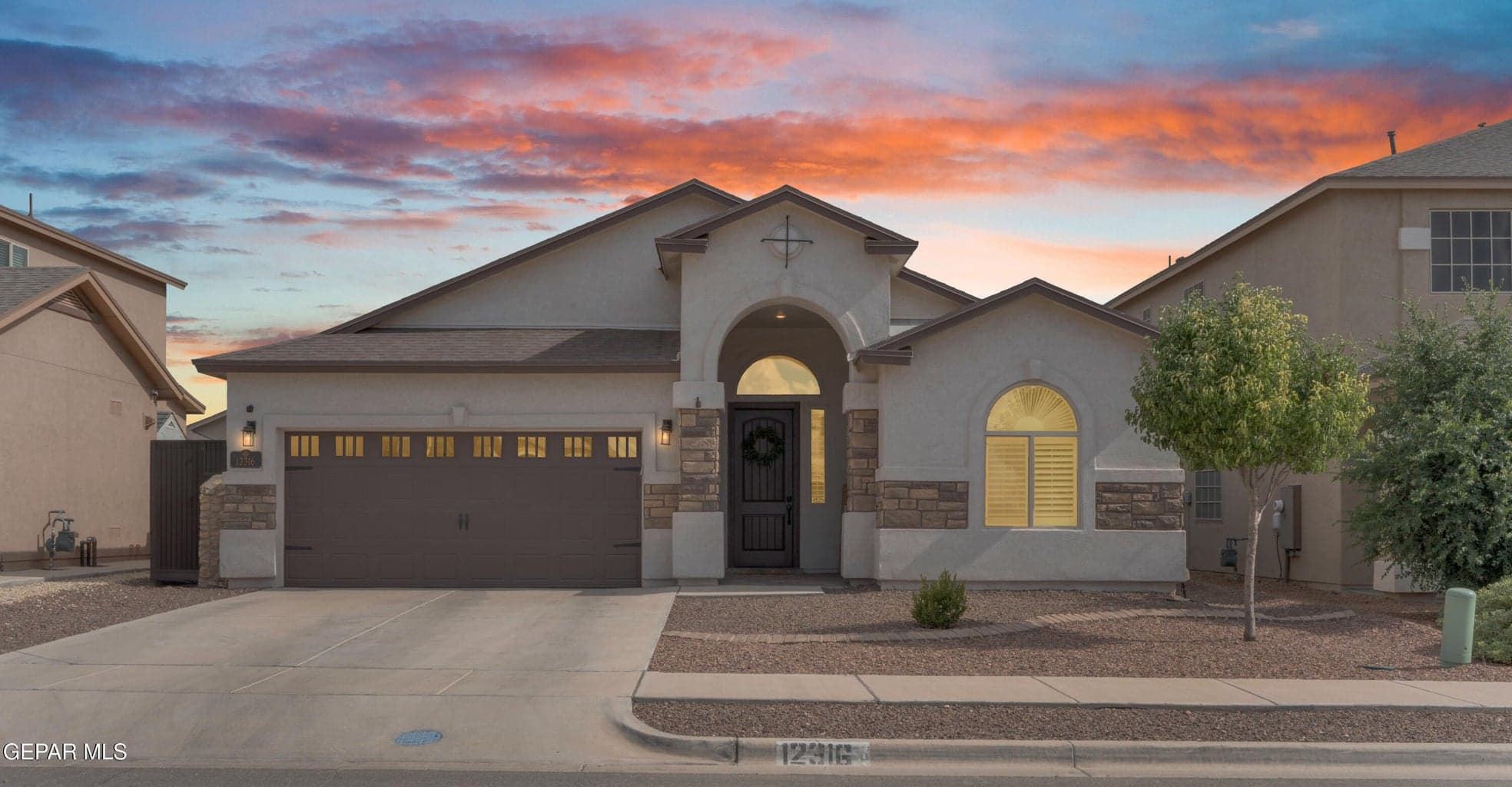12316 DESERT PATH Court
