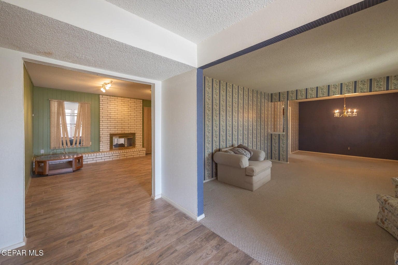 19019 Darrington-1