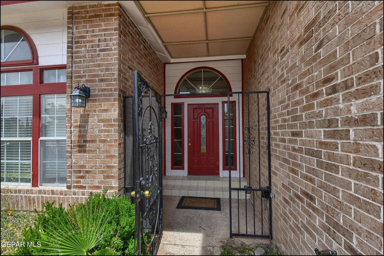 1909 POLLY HARRIS Drive