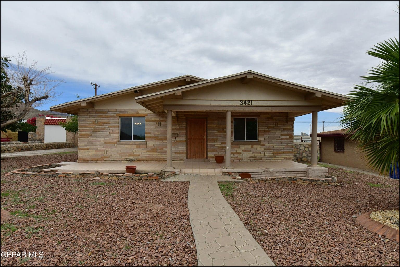 FRONT OF HOME