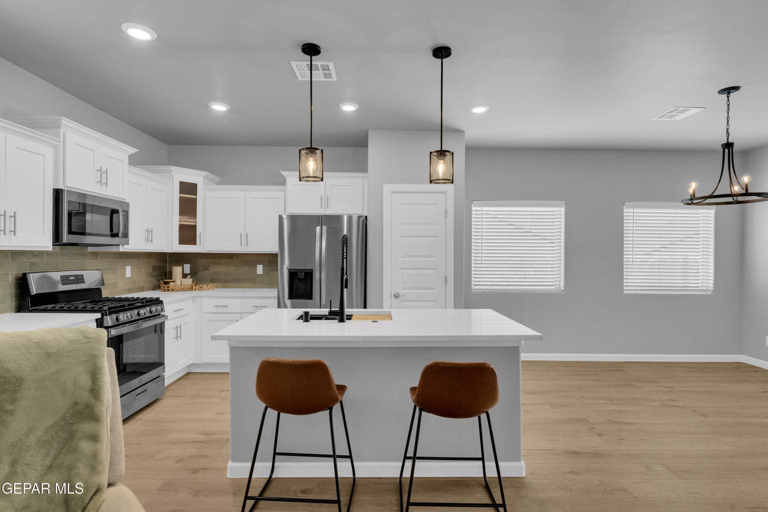 Kitchen Area 3
