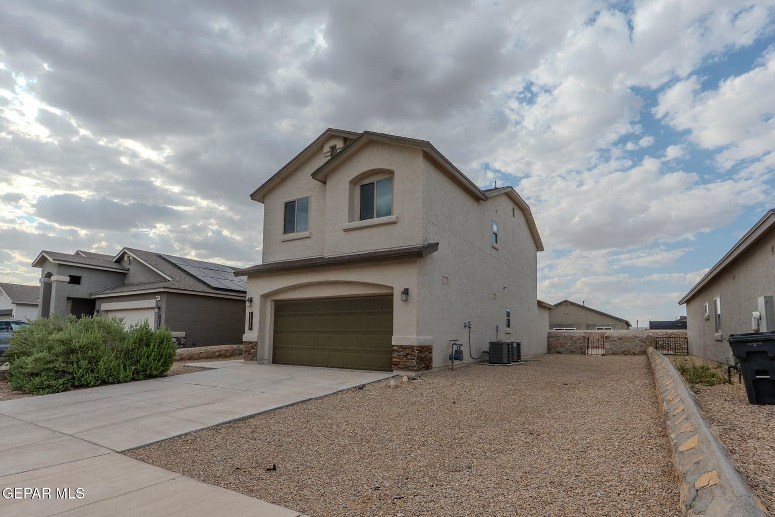 13909 Lago Vista-03