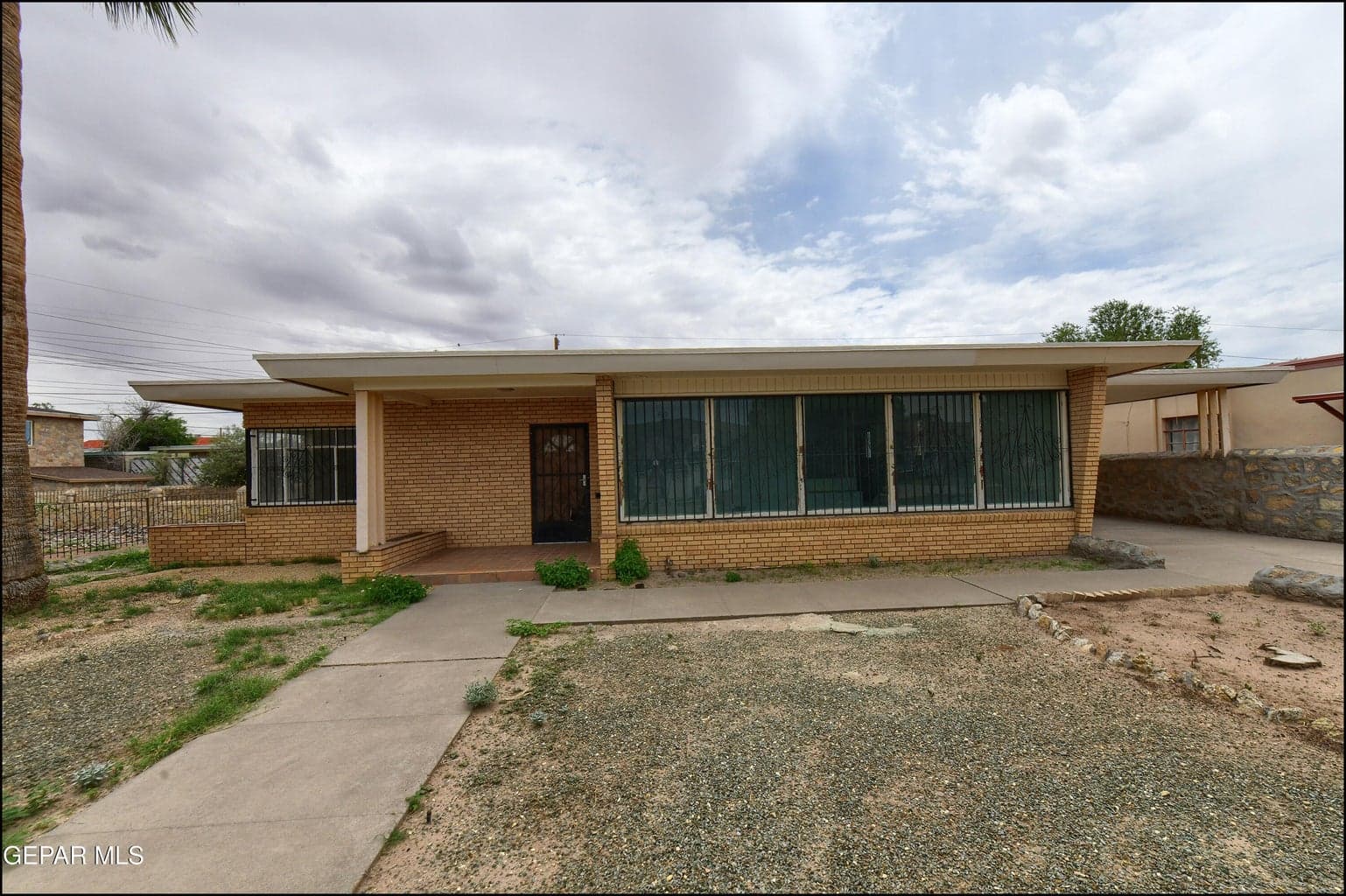 Hawley Circle 2420 (2)