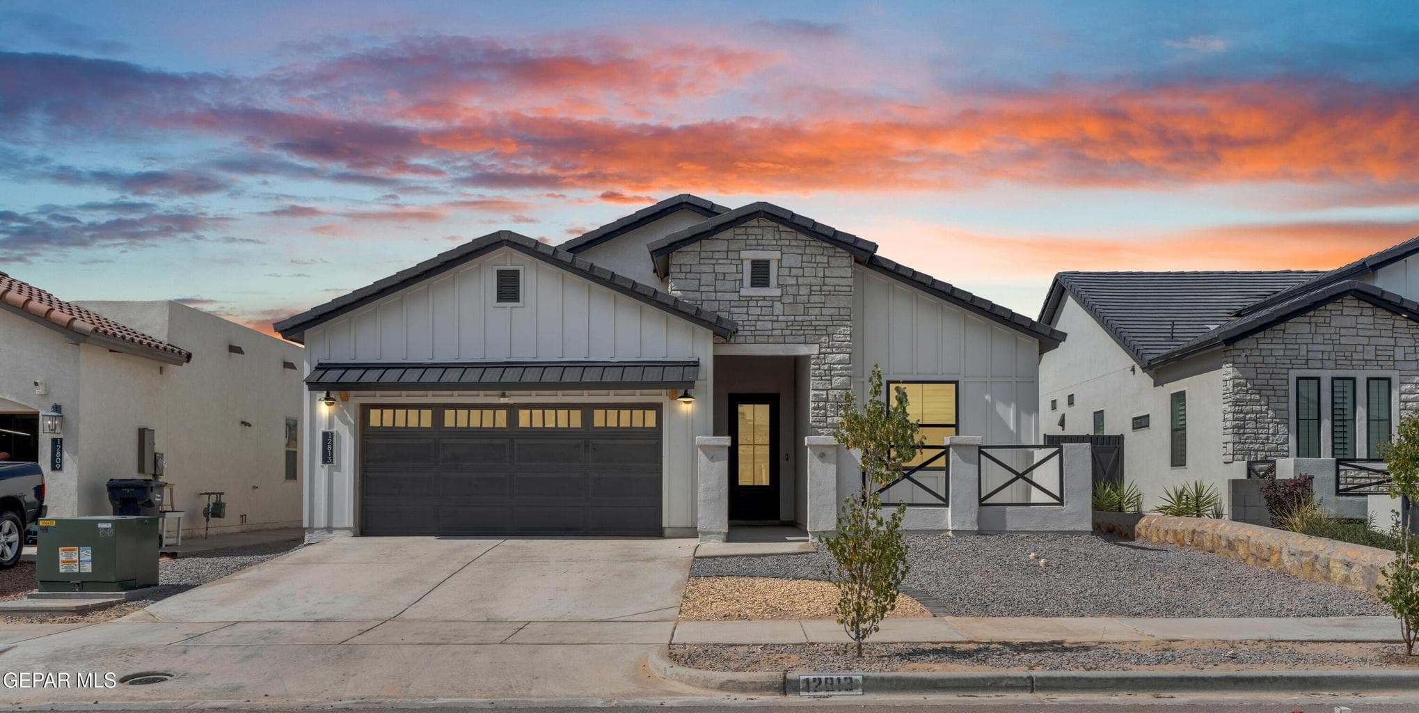 12813 Fredericksberg Avenue