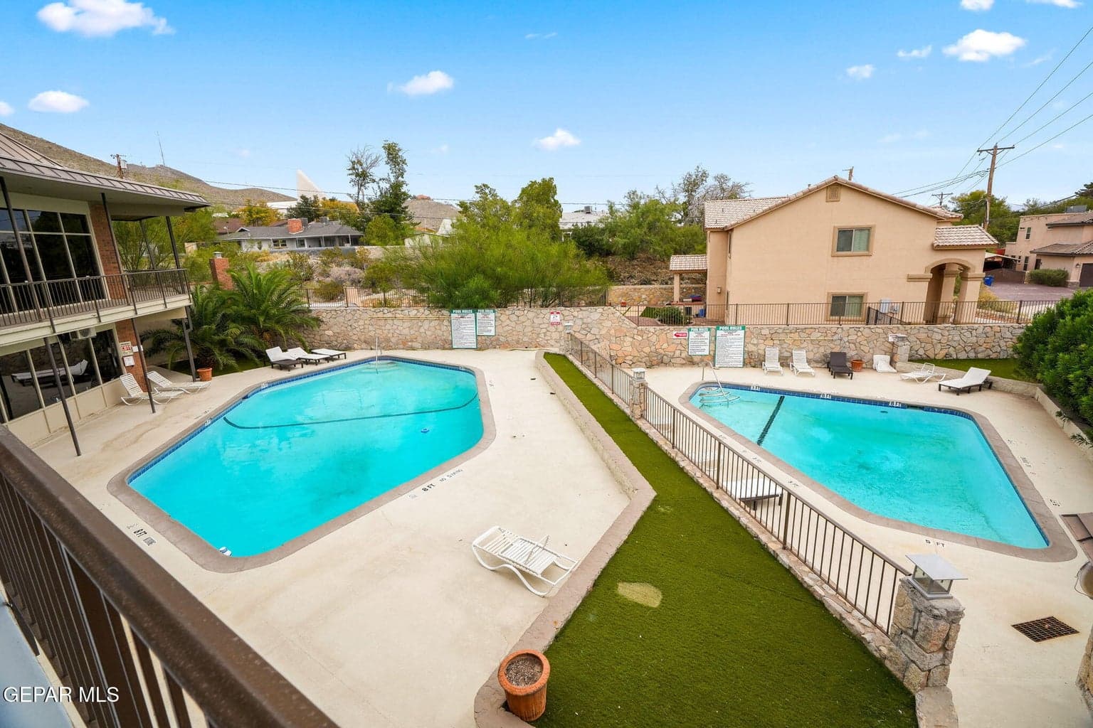 4433 Stanton Amenities4