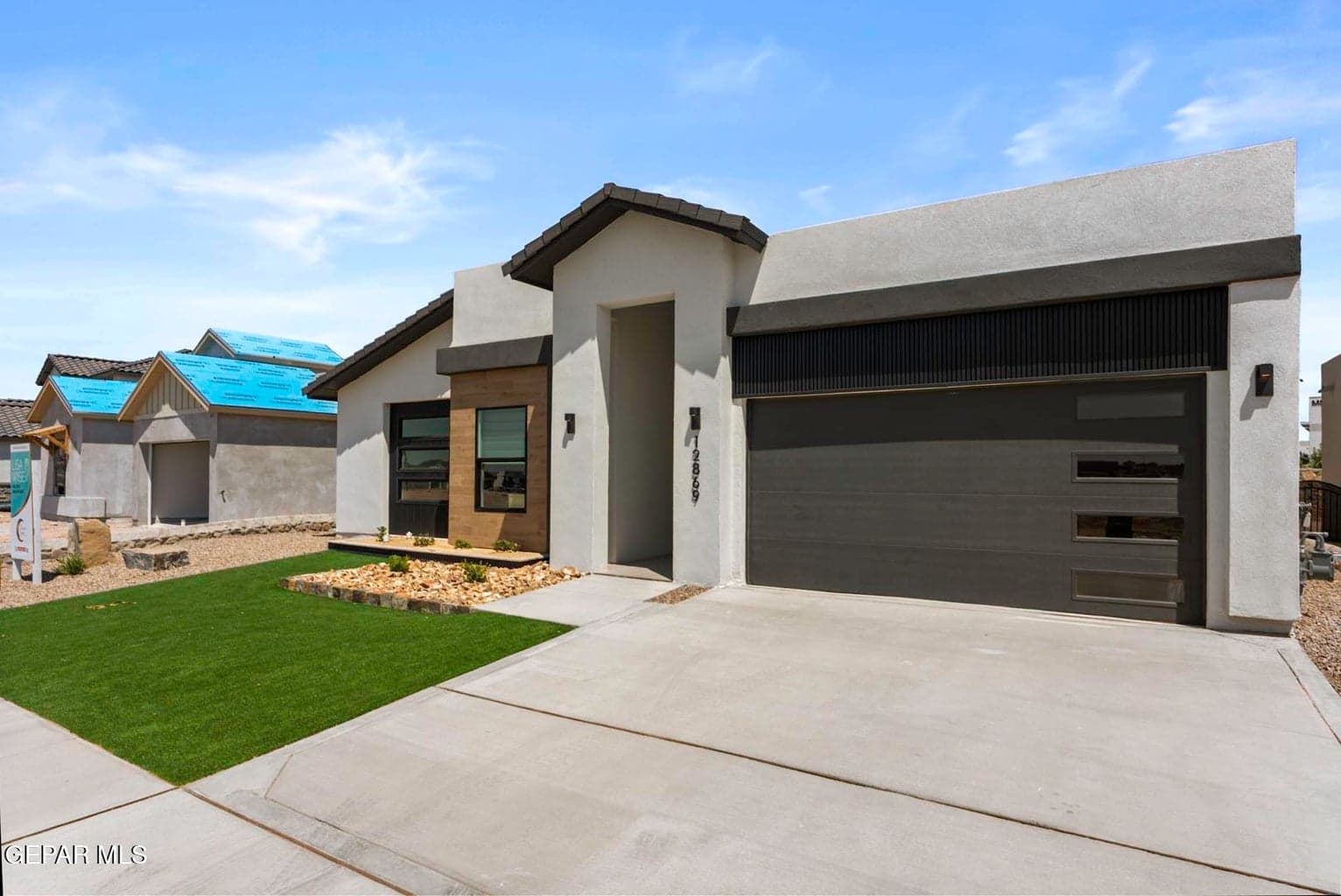 12869 Kingsbury MLS-34