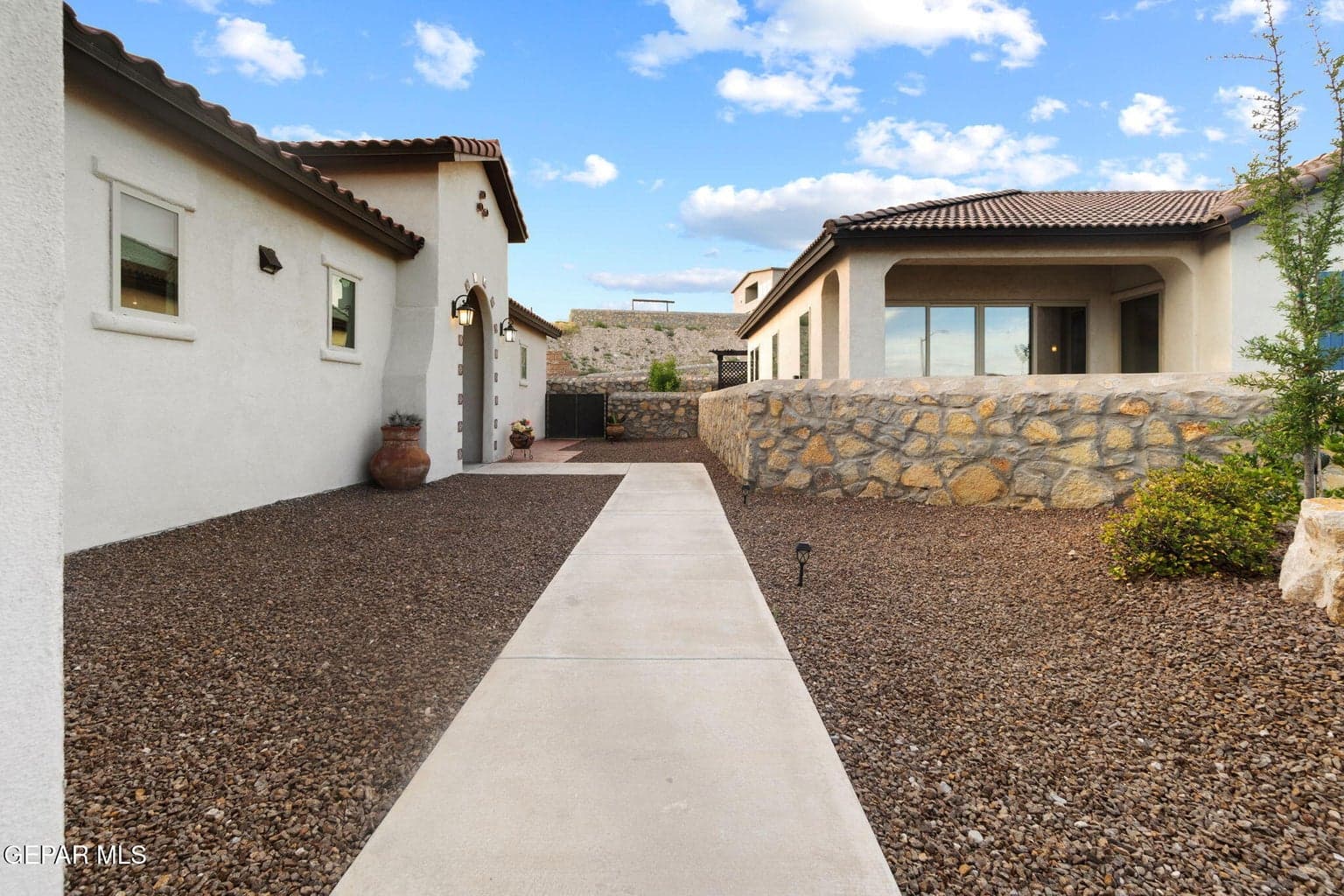 64-web-or-mls-DSC02679