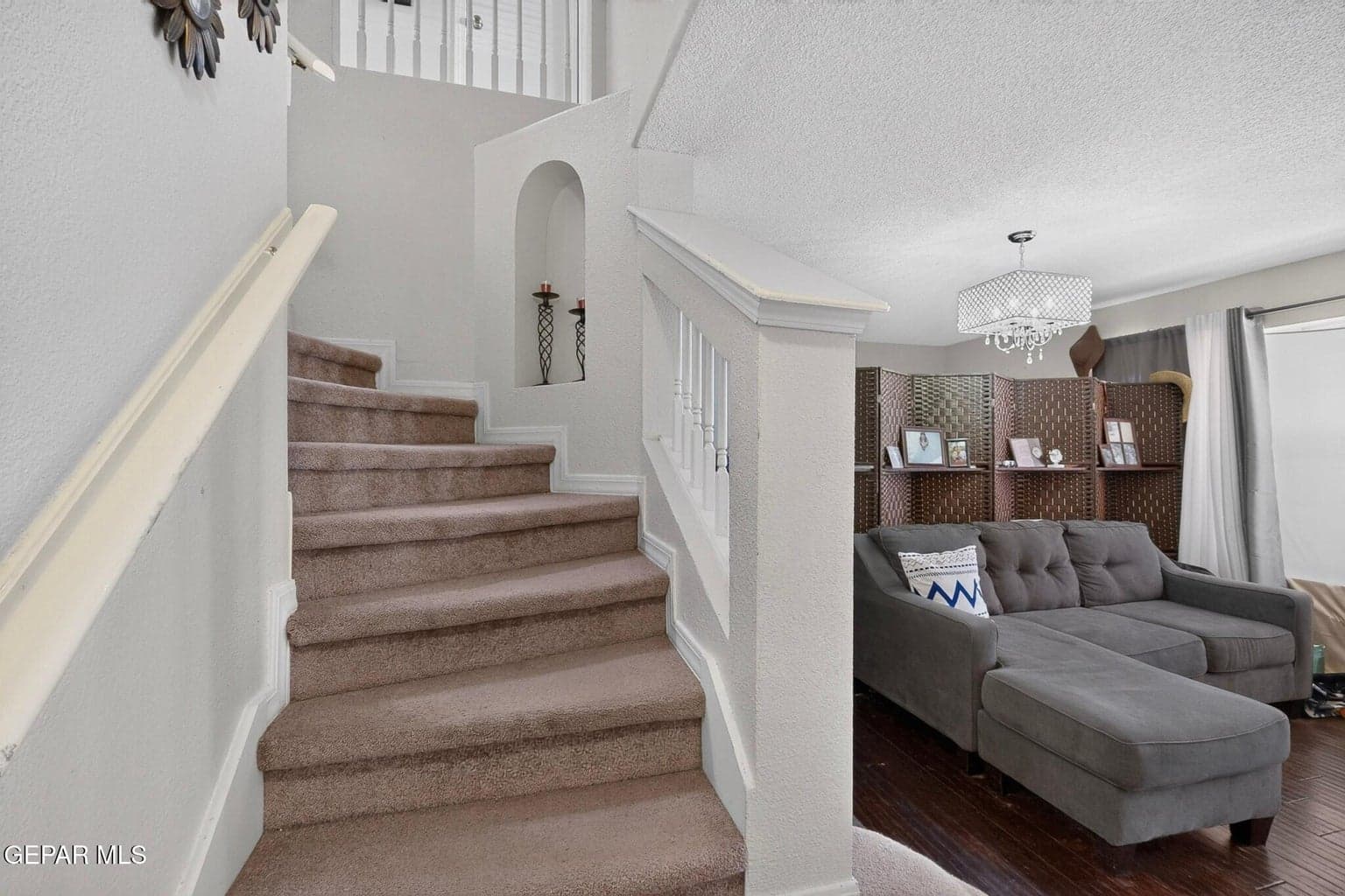 3dcasas-13736-paseo-alegre-ave-007