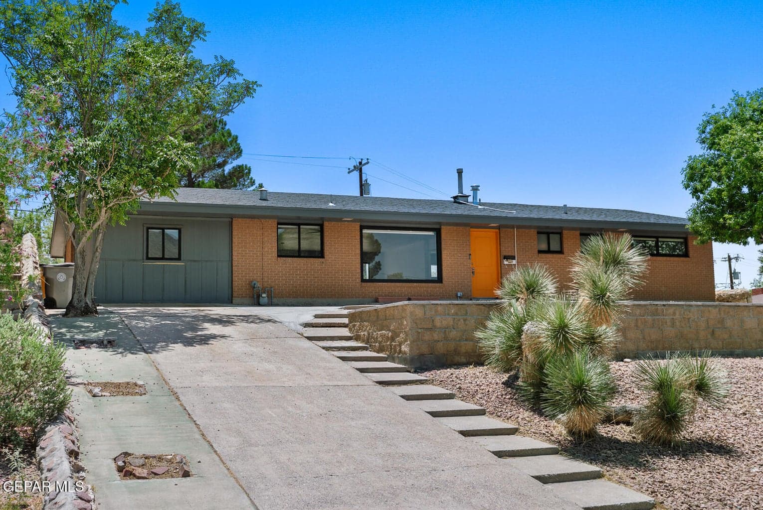 814 Galloway MLS-28