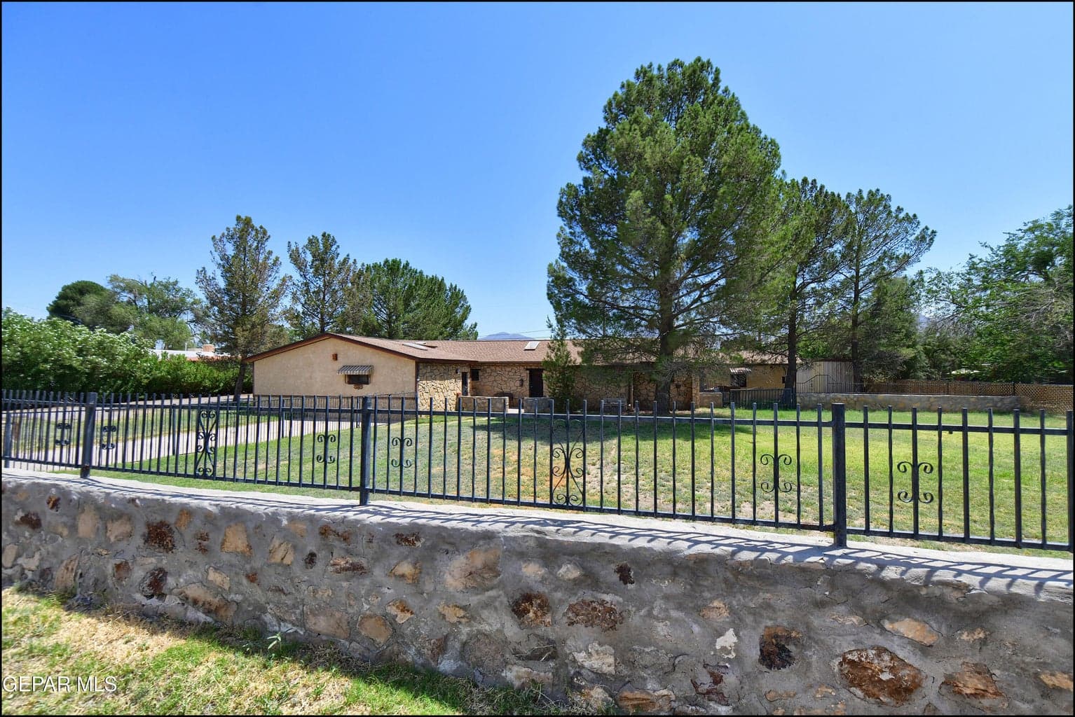 Photo of 4204 EMORY Road
