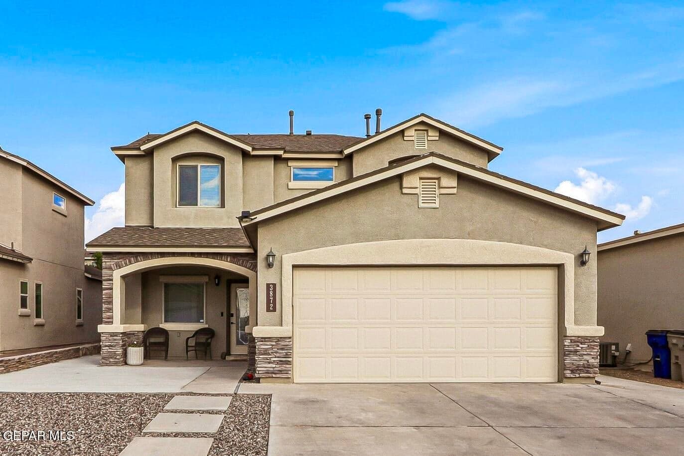 3872 LOMA ADRIANA