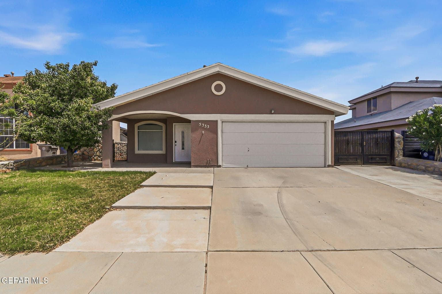 Photo of 5333 IGNACIO ALMANZAR Lane