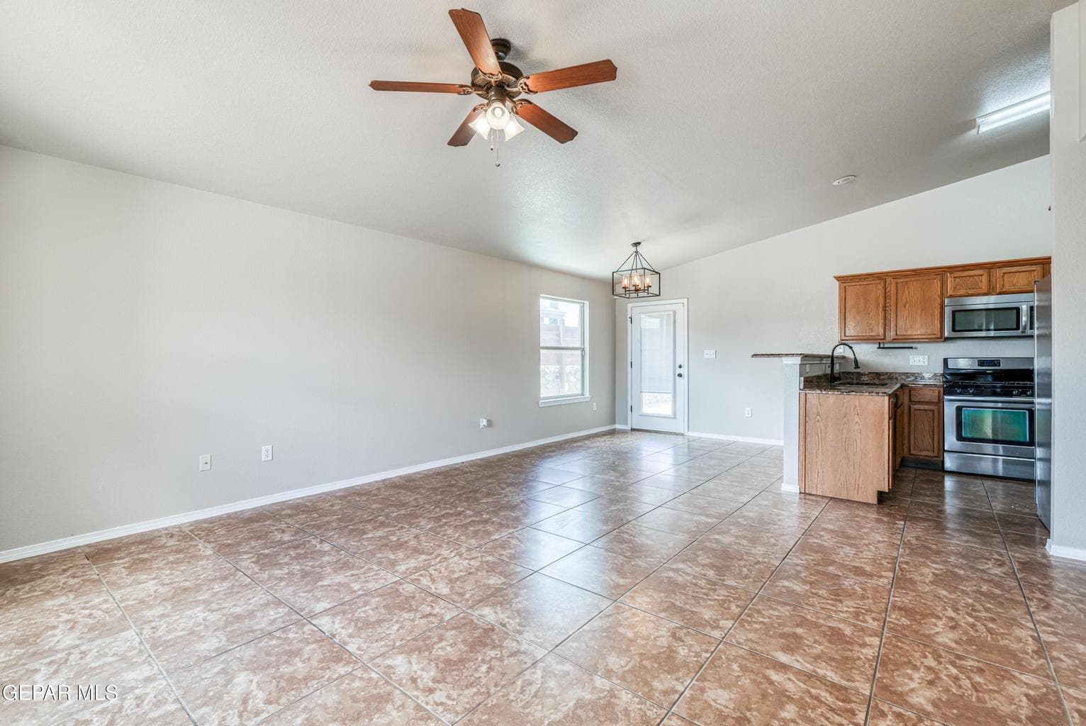 Entry/Living Space