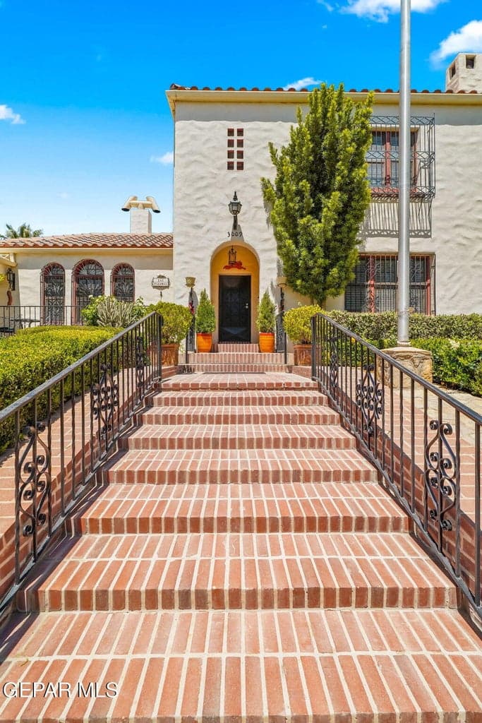 3009 Silver Ave-10