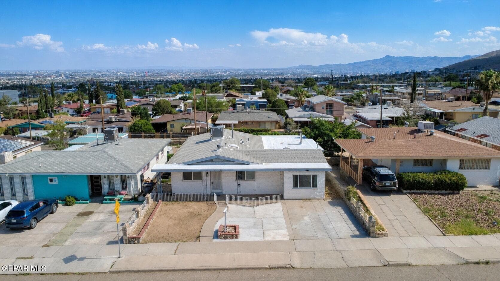 Call Listing Agent Today for a Private Tour