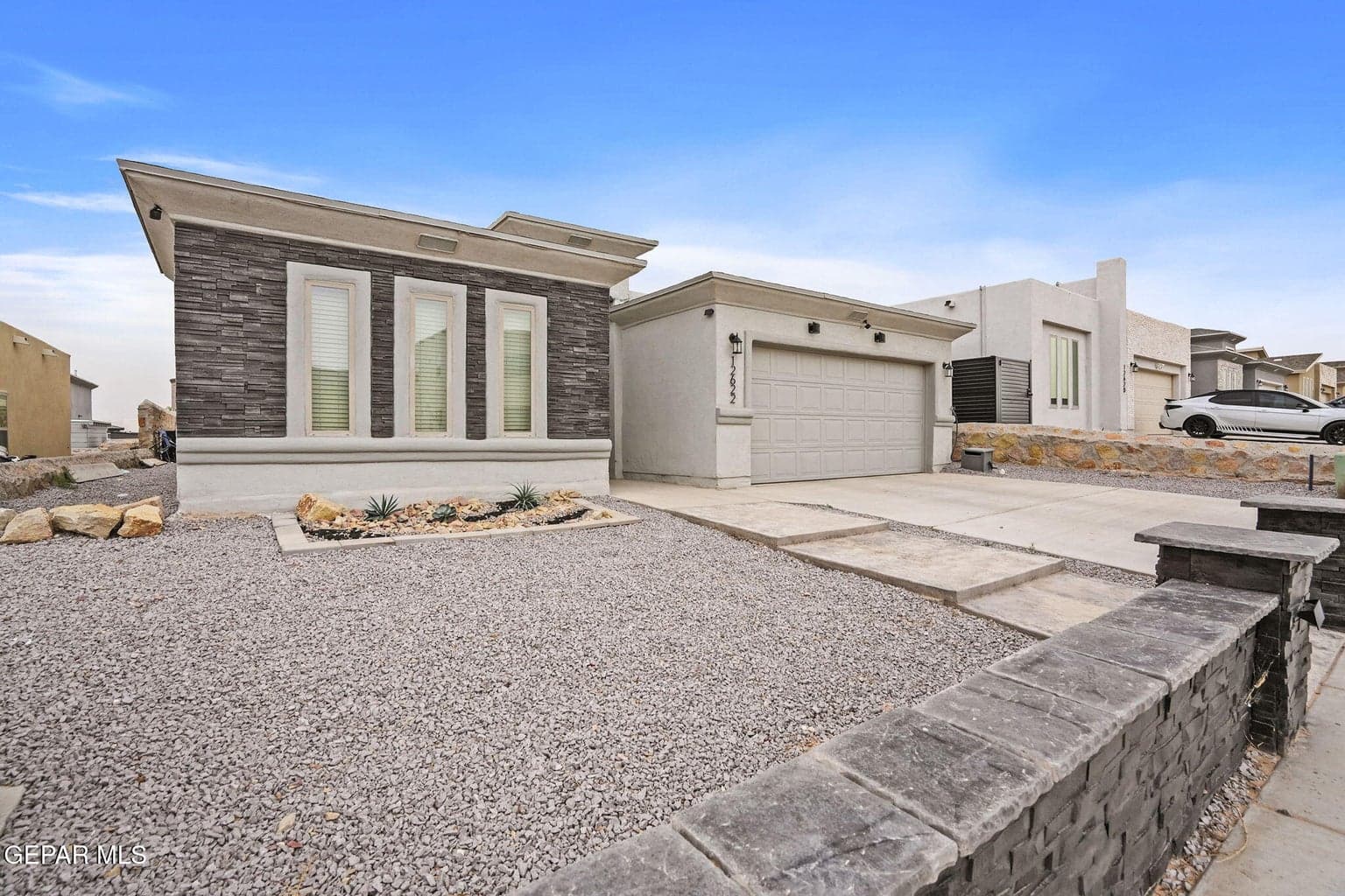 4-web-or-mls-Amesbury edited-31