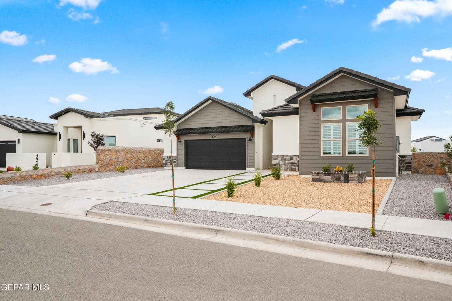 320 Emerald Rise-2