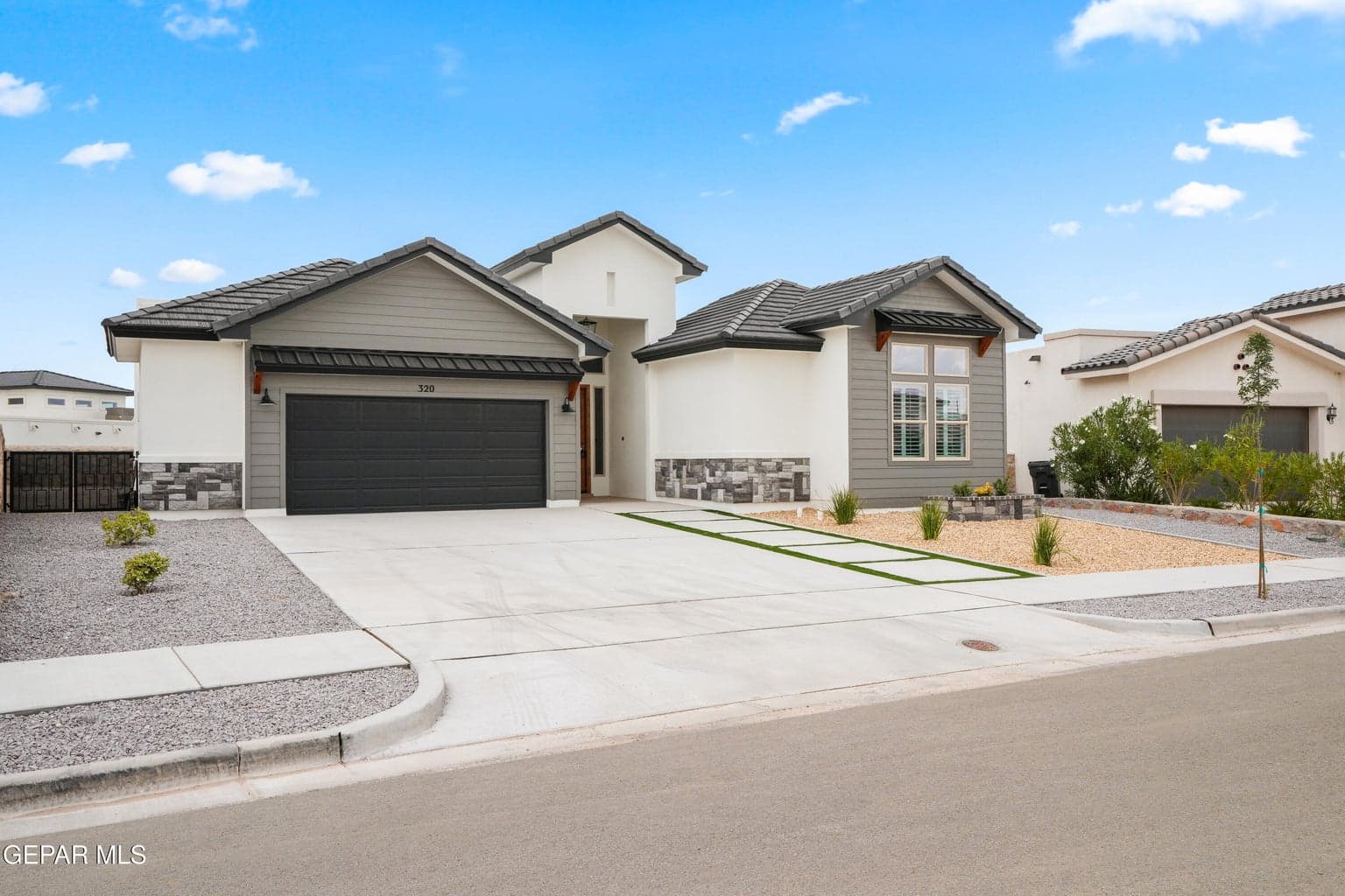 320 Emerald Rise-3