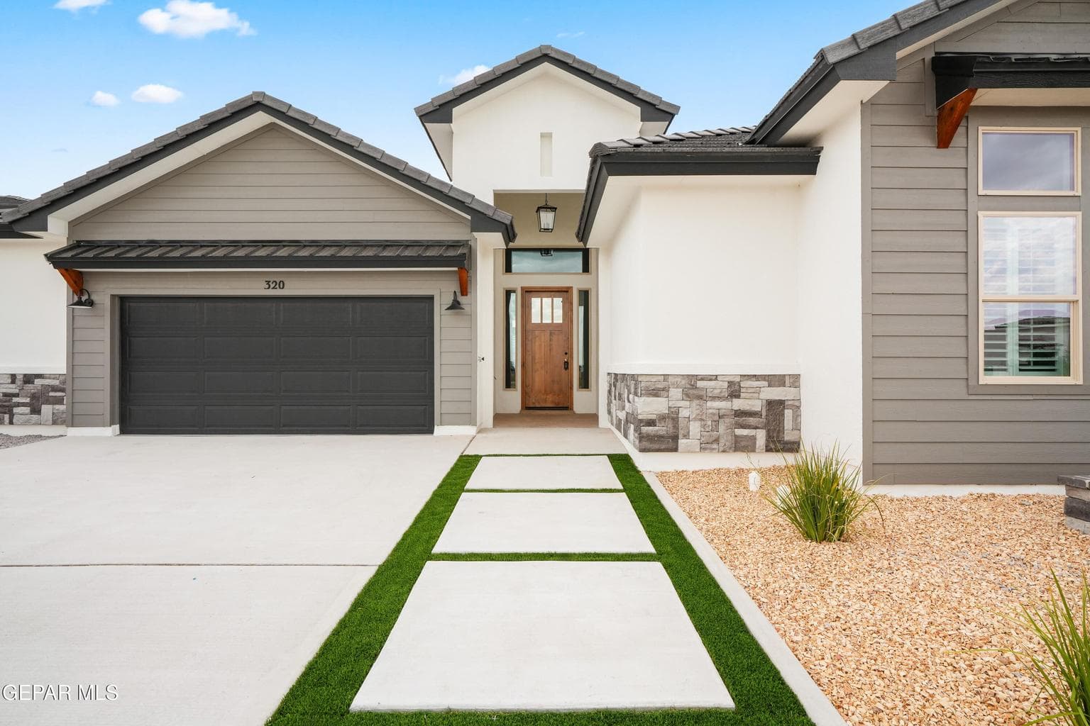 320 Emerald Rise-4