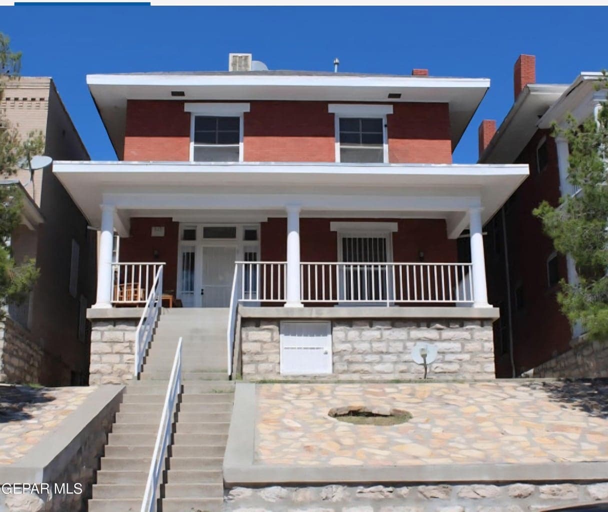 515 W MISSOURI Avenue 1,2,3,4,5,6,7,8