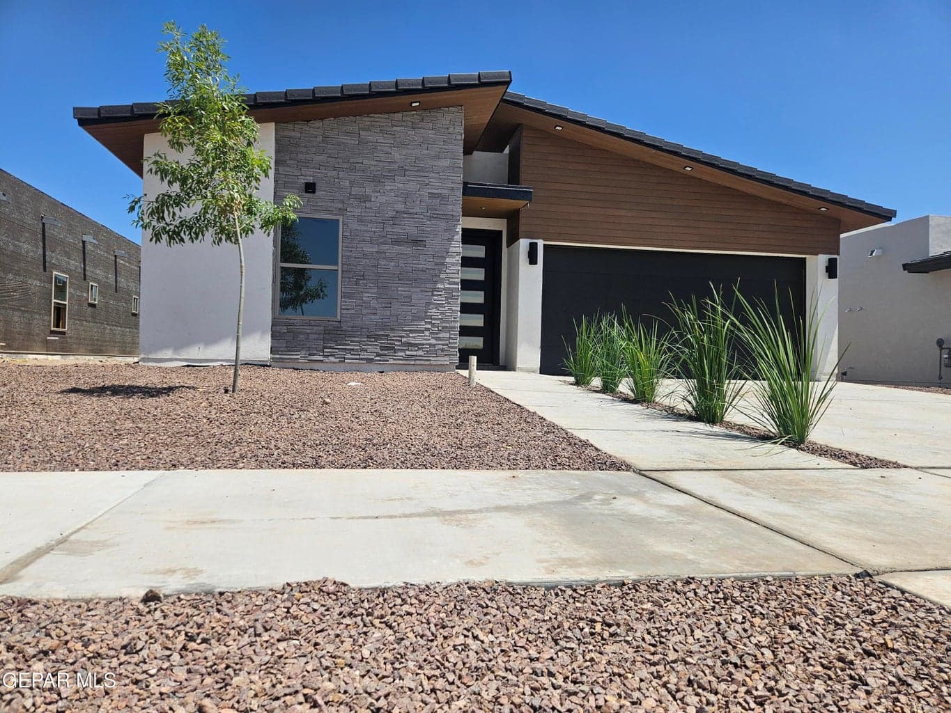 Photo of 933 ADA Lane