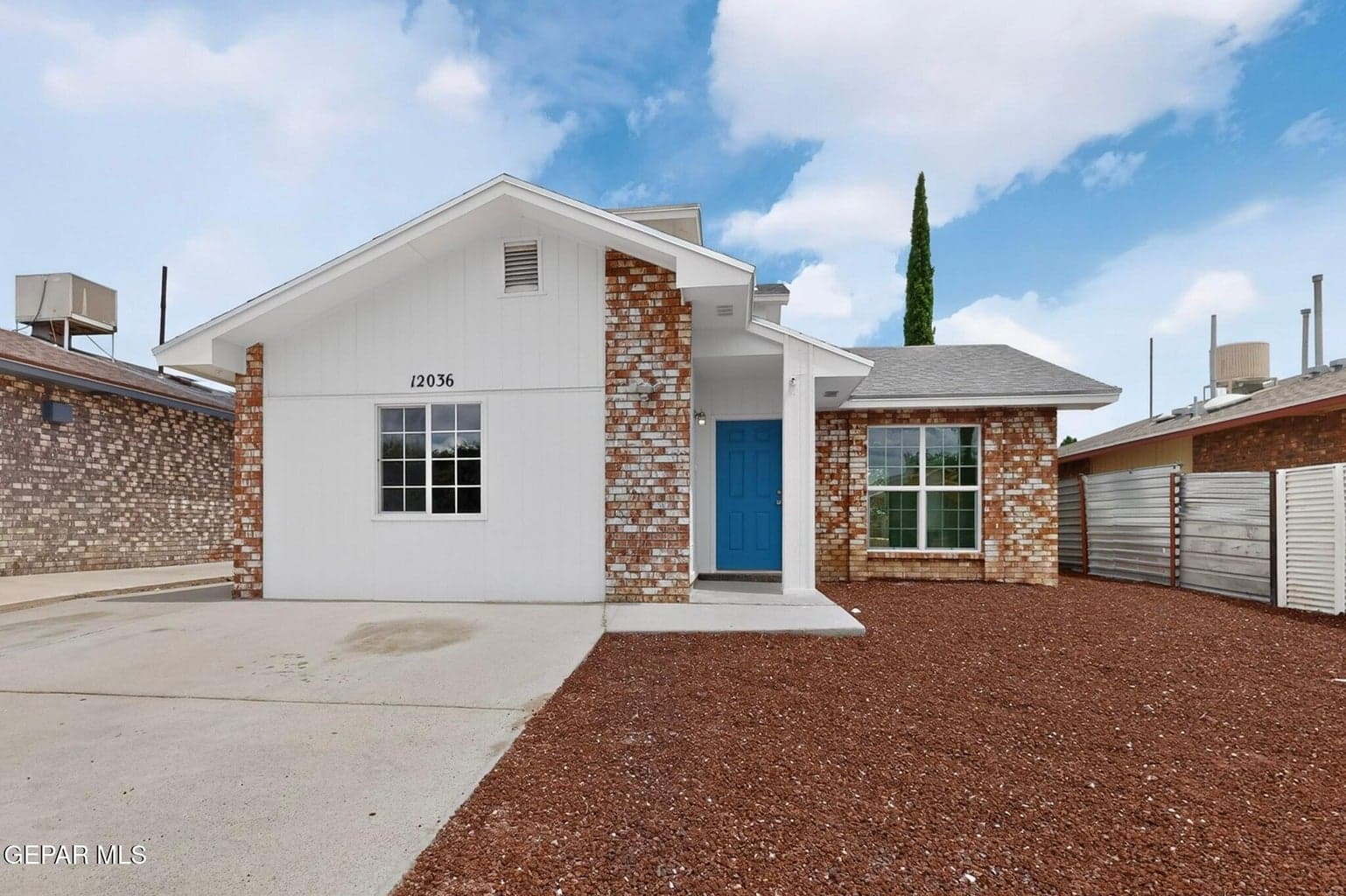 3dcasas-12036-kings-crest-dr-002