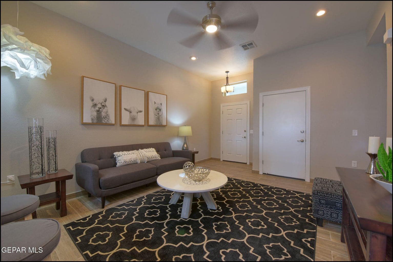 Photo for reference of finishes only. Not of actual property. Provided by builder.
