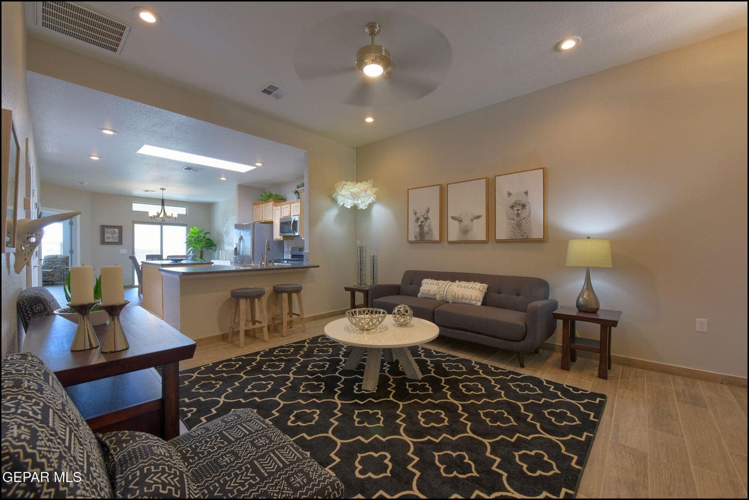 Photo for reference of interior finishes only. Not actual building. Provided by builder.