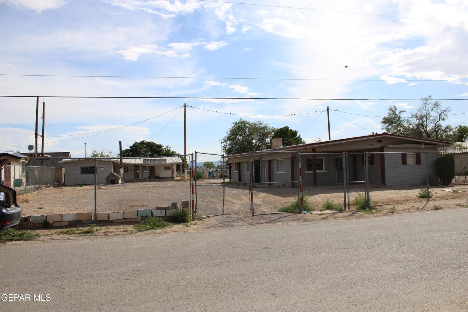 19088 COBB Avenue