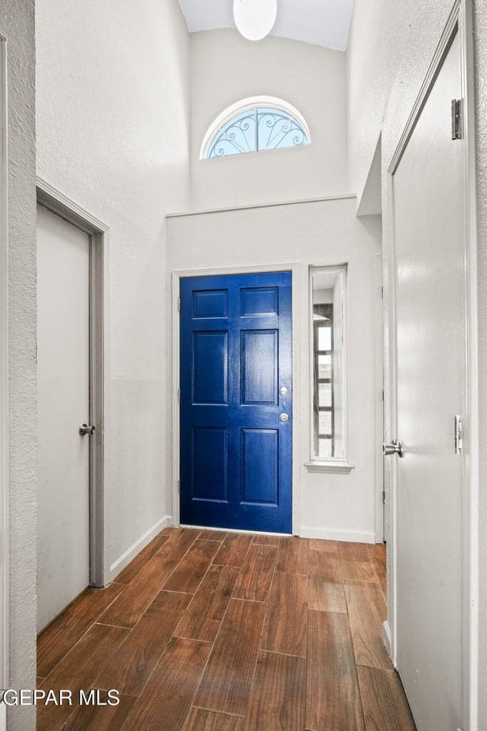 3125 Van Buren Ave-5