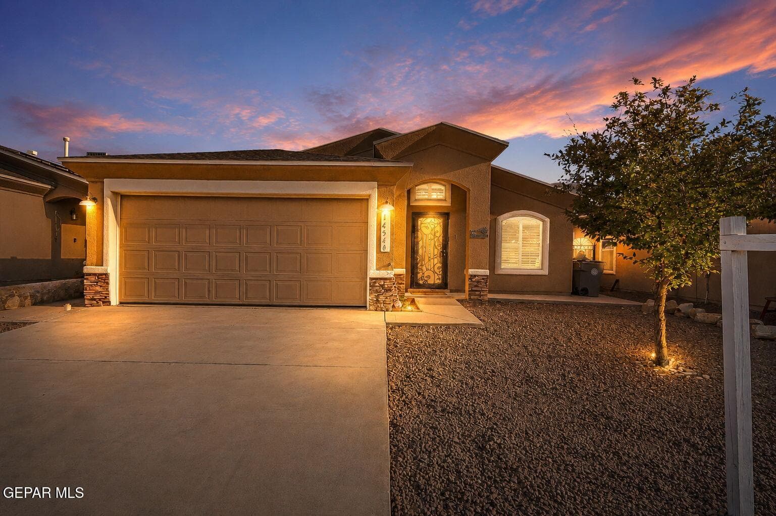 42-web-or-mls-hasdfasd